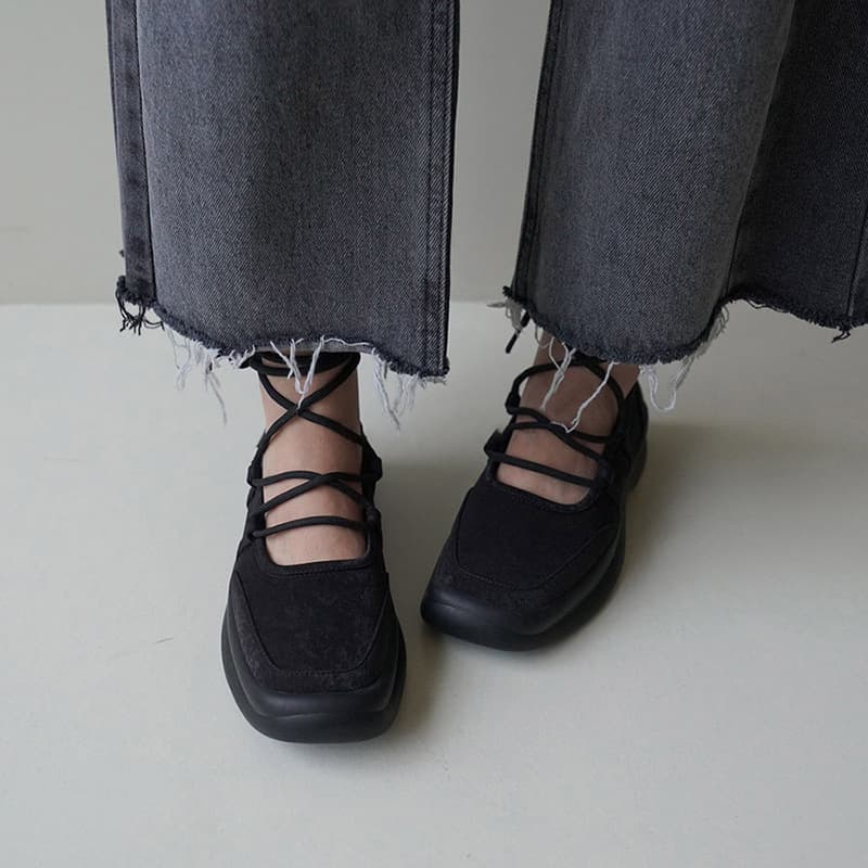 スエード靴 クロスストラップ レザーモカシン